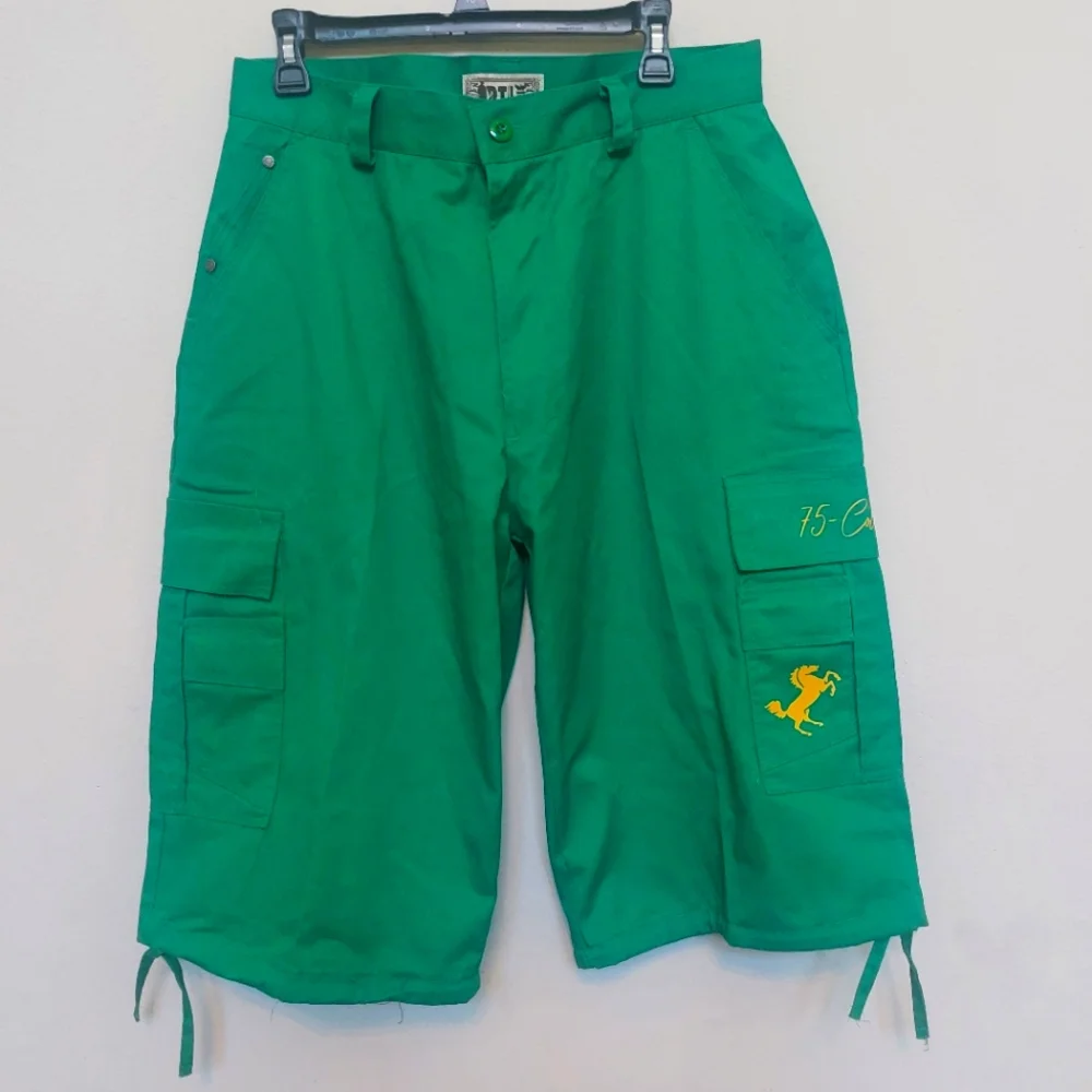 BTL Vintage Y2K Bright Green Cargo Shorts Size Mens 34